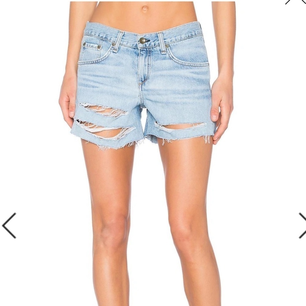 NWOT Rag & Bone Distressed Boyfriend Denim Shorts Light Wash Size 26